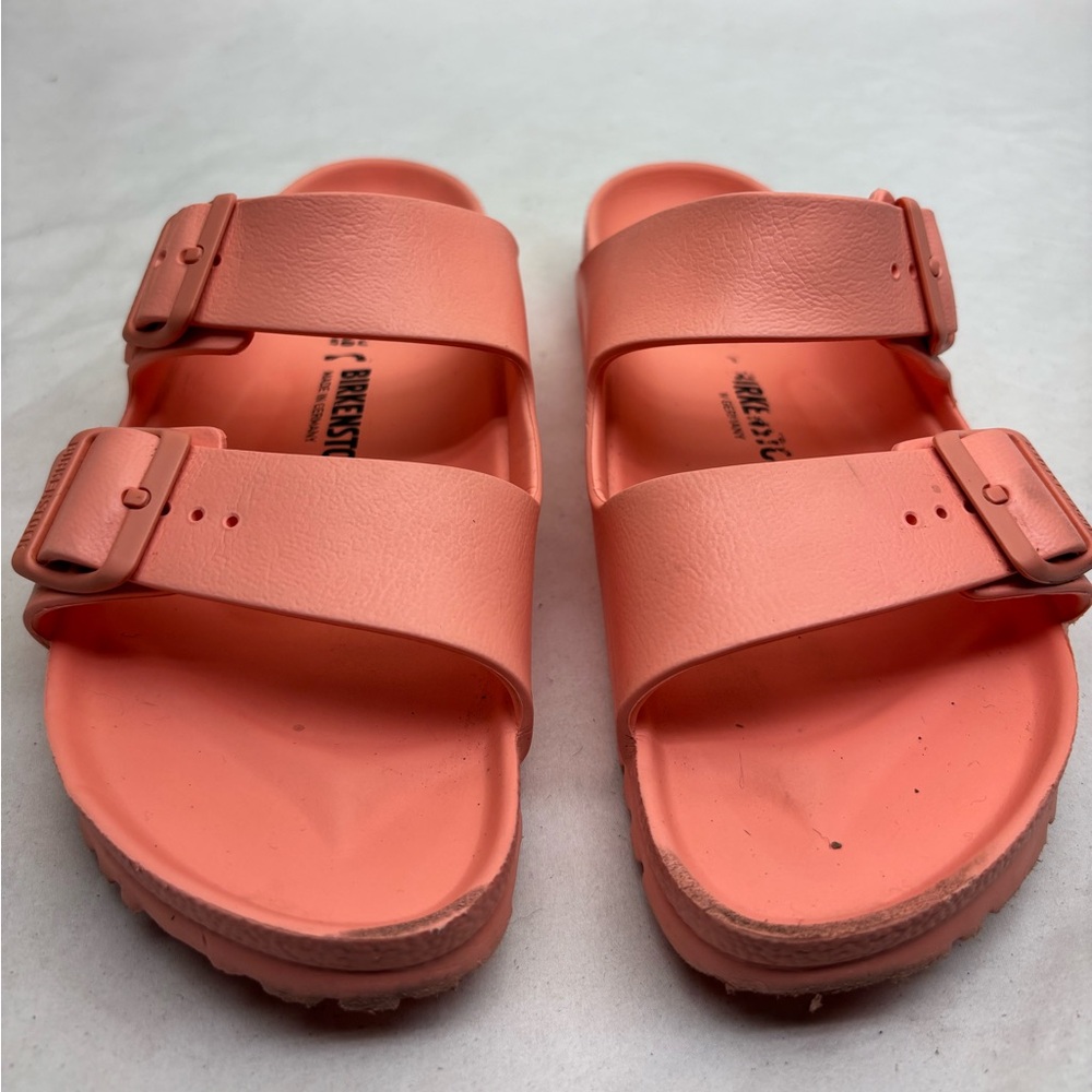 Birkenstock rubber sandals women’s size 9 - Picture 3 of 10